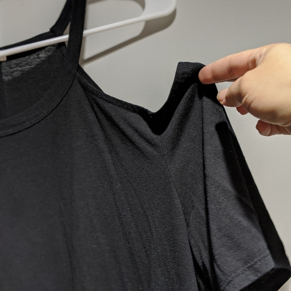 Cold shoulder tee - Picture 4 of 4